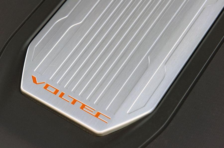  Chevrolet Volt 2011 года  (фото 82 из 356)